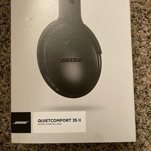 NWT Bose QuietComfort 35 II Wireless Headphones